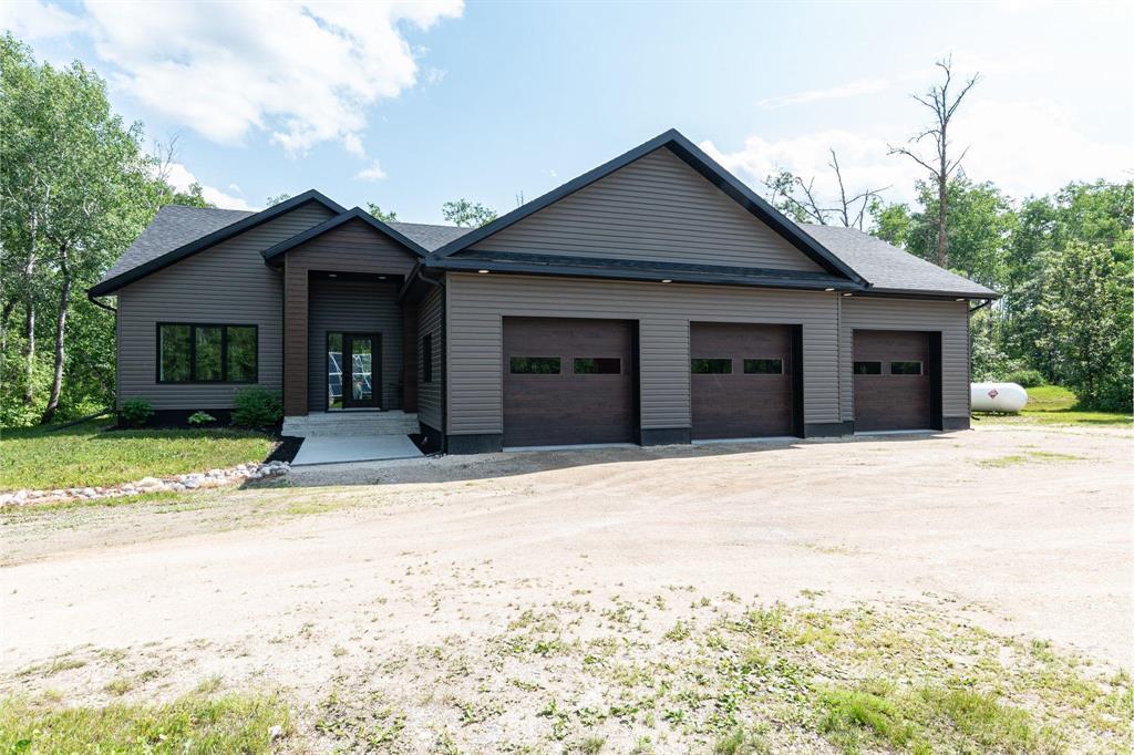1 Bush Farm Rd